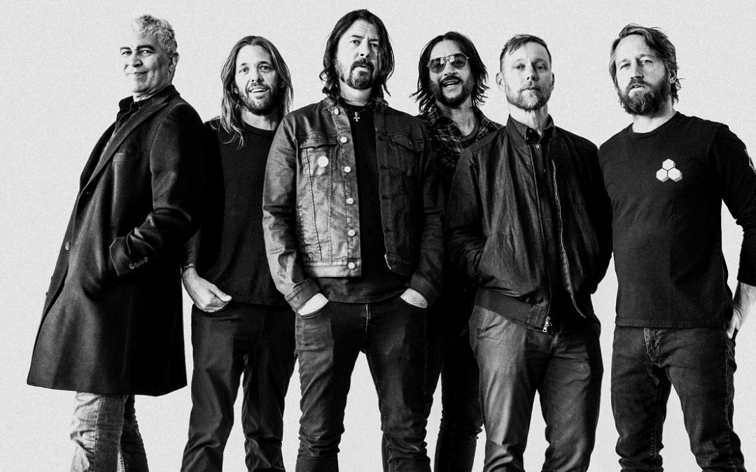 Foo Fighters lança clipe reflexivo de “Waiting On a War”