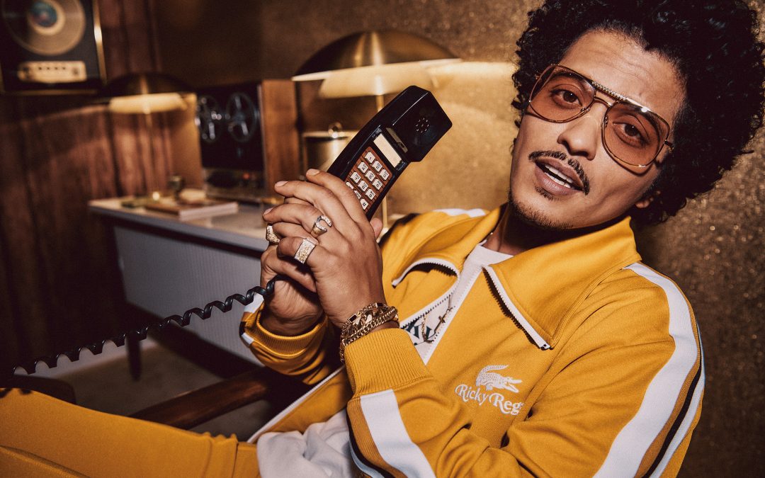 Bruno Mars lança primeira coleção de lifestyle com a Lacoste