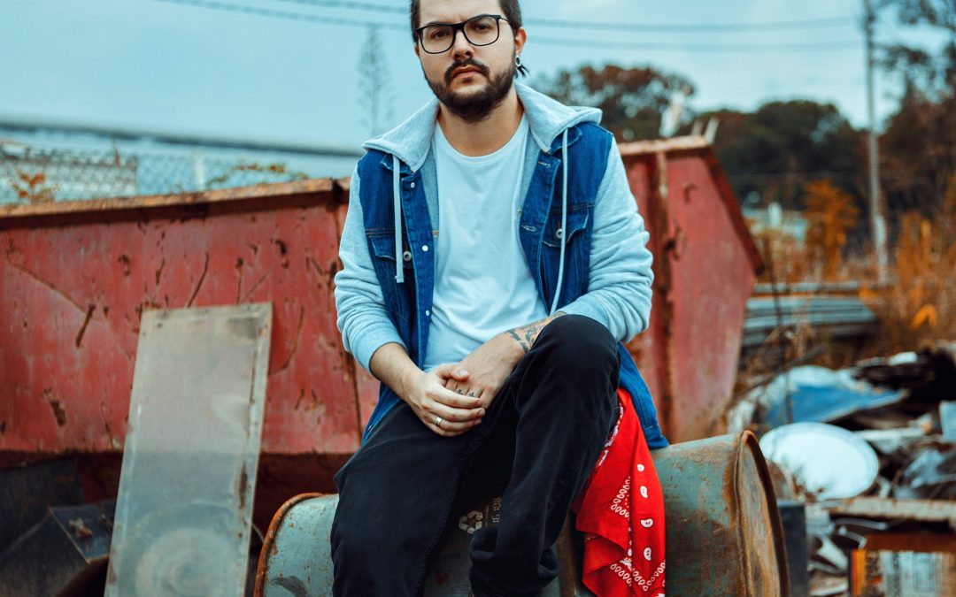 PELANZA TRAZ MENSAGEM DE FORÇA E FÉ NO SINGLE “DEIXA ESTAR”