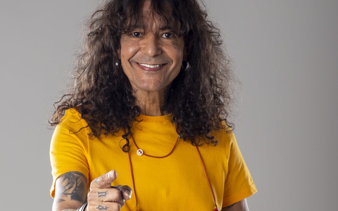 LUIZ CALDAS ANUNCIA ÁLBUM COM REGRAVAÇÕES DE SUAS CANÇÕES FAVORITAS E DIVULGA CLIPE DE “A FORÇA DO AMOR”