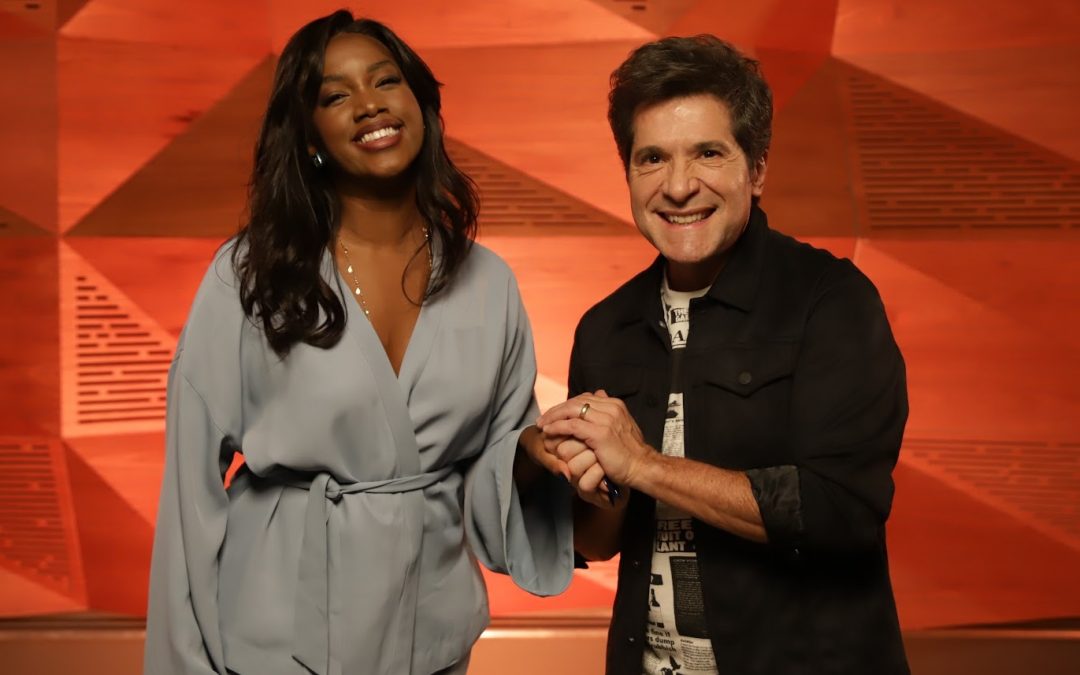 DANIEL E IZA SE UNEM E RELANÇAM “ESTOU APAIXONADO”, SUCESSO DE 1996, PARCERIA COM JOÃO PAULO