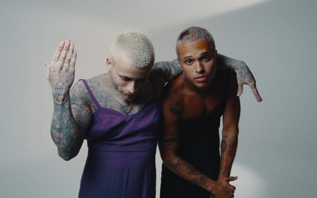 VITÃO EXPLORA SEU LADO MAIS AFETIVO E SENTIMENTAL NO CLIPE DE “CONEXÃO” AO LADO DE MC PEDRINHO