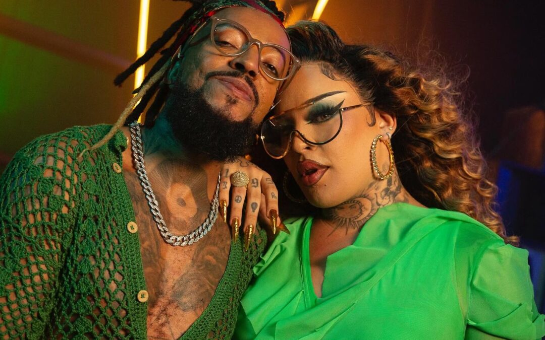 “QUEREMOS CELEBRAR O FATO DE ESTARMOS VIVOS”, DIZ RAEL SOBRE “VEM COM TUDO”, PARCERIA COM GLORIA GROOVE E TROPKILLAZ