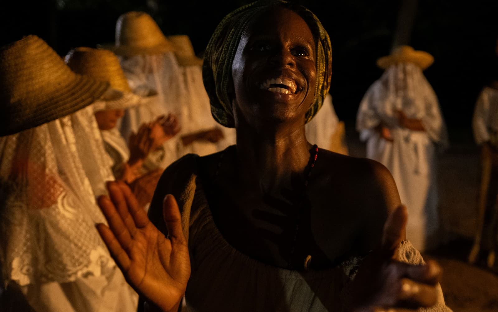 XAUIM HOMENAGEIA MULHERES NEGRAS INVISIBILIZADAS NA HISTÓRIA DO BRASIL NO CLIPE DE “MARIA FELIPA”