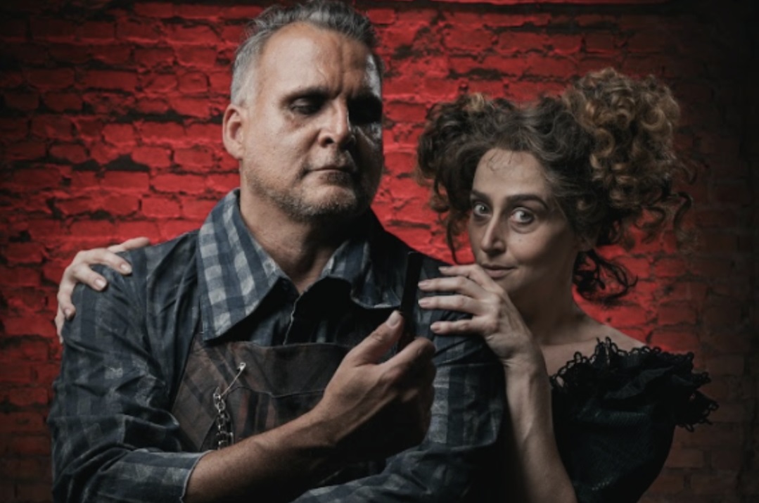 COM HUMOR SÓRDIDO E INTELIGENTE, “SWEENEY TODD – O CRUEL BARBEIRO DA RUA FLEET” CHEGA EM CURTÍSSIMA TEMPORADA NO TEATRO SANTANDER