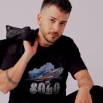 JUNIOR LANÇA COLEÇÃO CÁPSULA COM A MARCA À LA GARÇONNE, INSPIRADA NA “SOLO TOUR”
