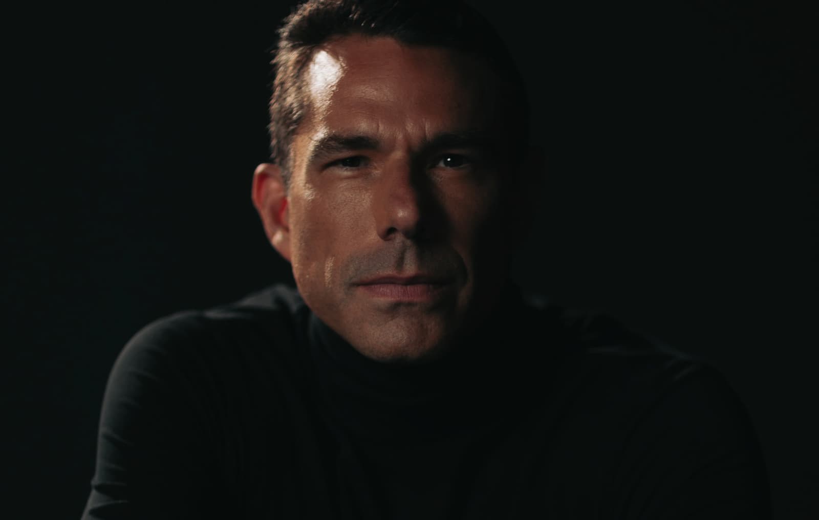 MARCUS BUAIZ MOSTRA COMO TRANSFORMAR BOAS IDEIAS EM NEGÓCIOS DURADOUROS NO LIVRO “AS 7 LEIS DA CONEXÃO”