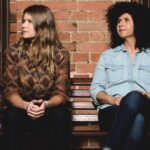 VICKA E ROBERTA CAMPOS REFLETEM COM SUTILEZA SOBRE O FLUXO DA VIDA NA CANÇÃO “PASSAGEIRO”