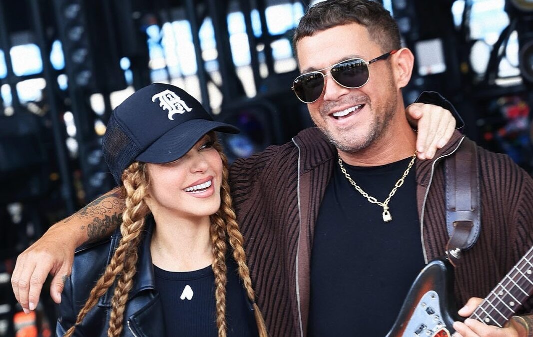 ALEJANDRO SANZ E SHAKIRA LANÇAM O AUDIOVISUAL DO SINGLE “BÉSAME”