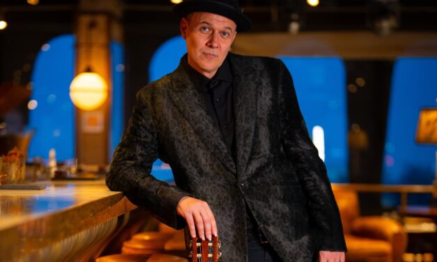 JOÃO SUPLICY REÚNE ARTISTAS DE VÁRIOS GÊNEROS MUSICAIS NO ENVOLVENTE ÁLBUM BILÍNGUE “DUETS”