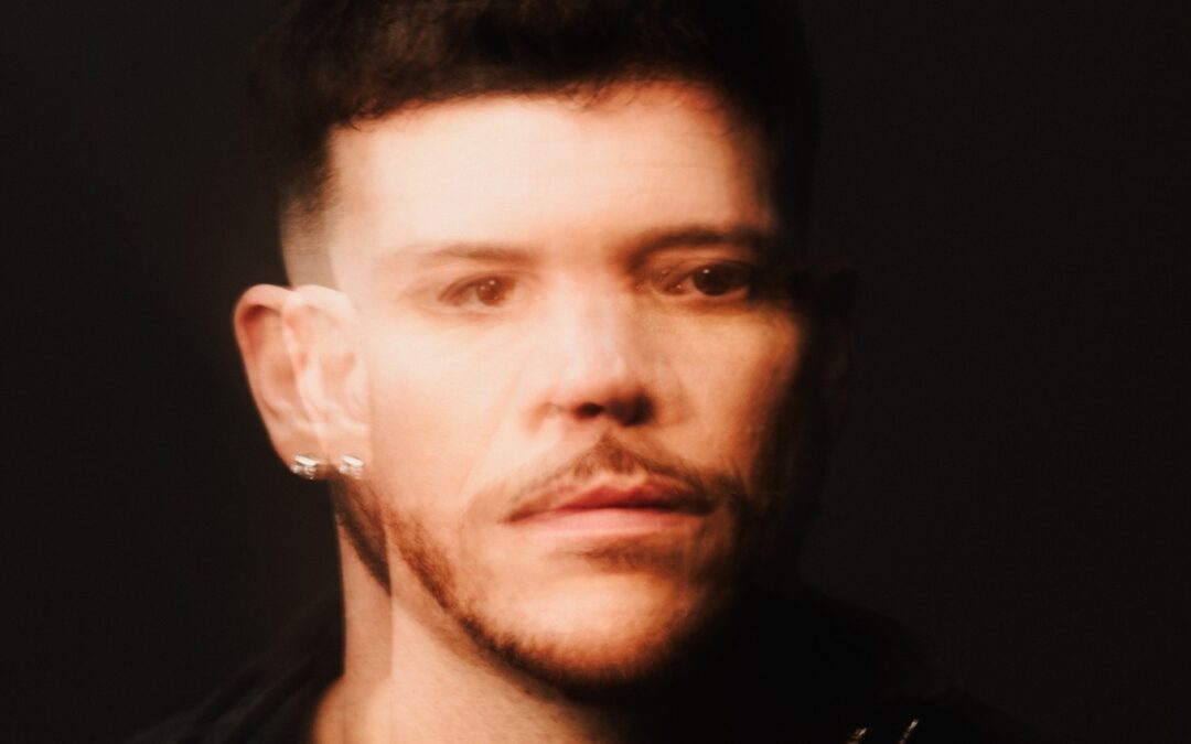 FERRUGEM INICIA UMA NOVA NARRATIVA VISUAL COM O CLIPE DA CANÇÃO “APAGAR”. ASSISTA
