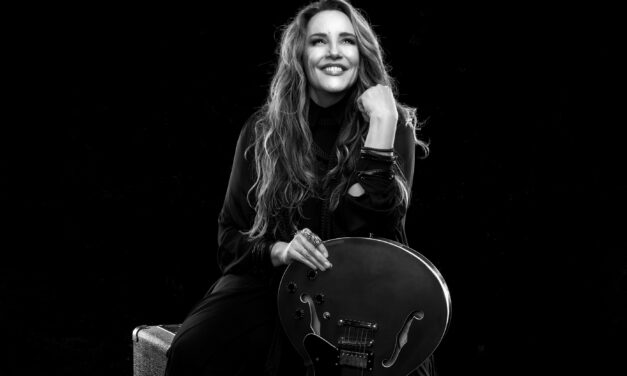 ANA CAROLINA CELEBRA 25 ANOS DE CARREIRA E REVISITA A IMPORTÂNCIA DE SUA TRAJETÓRIA COM O EP DE INÉDITAS – “AINDA JÁ”