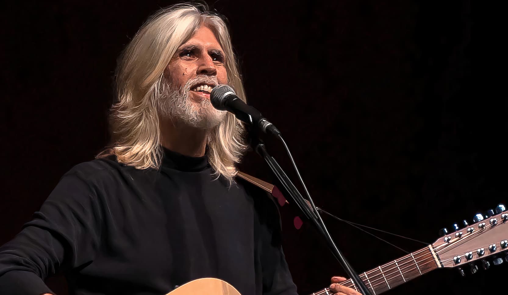 OSWALDO MONTENEGRO TRAZ NOVOS ARES PARA O CLÁSSICO DA DÉCADA DE 80, “LÉO E BIA”, QUE INTEGRA SEU NOVO ÁLBUM