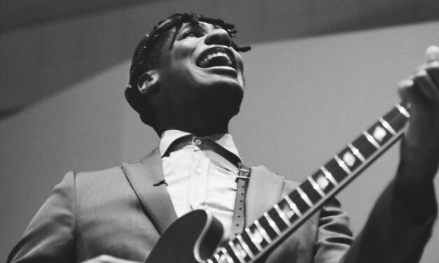 JON BATISTE LANÇA O AGUARDADO ÁLBUM “BIG MONEY” E RETRATA O SENSO DE COMUNIDADE NO CLIPE DE “LEAN ON MY LOVE” COM ANDRA DAY