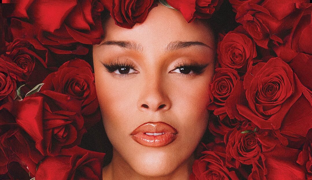DOJA CAT ANUNCIA LANÇAMENTO DE SEU NOVO ÁLBUM “VIE” E DIVULGA CLIPE DA FAIXA “JEALOUS TYPE”