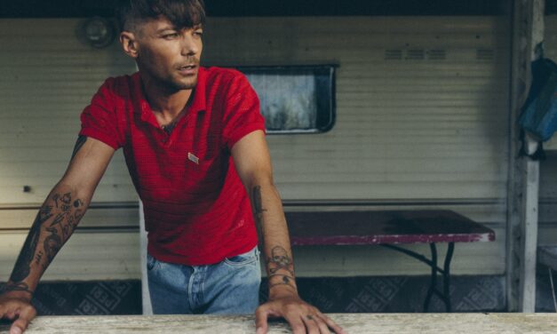 LOUIS TOMLINSON INICIA NOVA ERA E ANTECIPA NOVO ÁLBUM COM O SINGLE “LEMONADE”