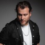 “QUIS ME DESPRENDER DE RÓTULOS”, COMENTA BRUNO MARTINI AO DIVULGAR SEU NOVO EP “BEAT GOES ON”