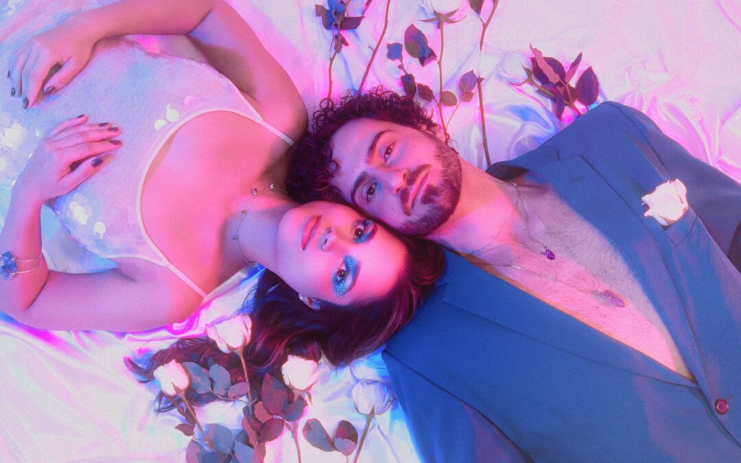 VOCÊ DESÁGUA EM MIM, E ELES OCEANA, ASSIM NASCE O DUO FORMADO POR CED E ANA RAFAELA QUE ACABA DE LANÇAR O SINGLE “VEM CÁ”