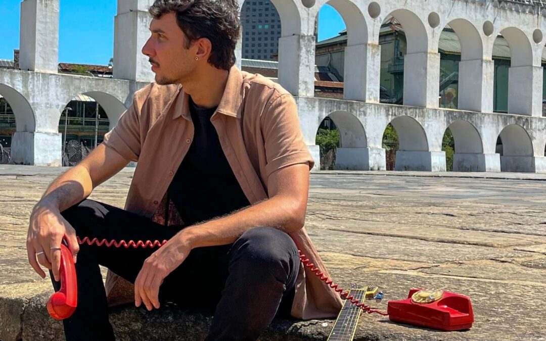 RELVAS CONVIDA O PÚBLICO A APROVEITAR CADA MOMENTO DA VIDA NO SINGLE “LAPA”