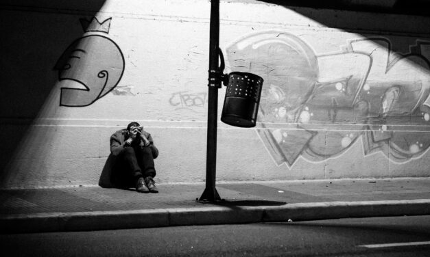 “ULISSES”, FILME QUE REPENSA O FAMOSO PERSONAGEM GREGO, É UMA JORNADA A PARTIR DE FRAGMENTOS DA VIDA