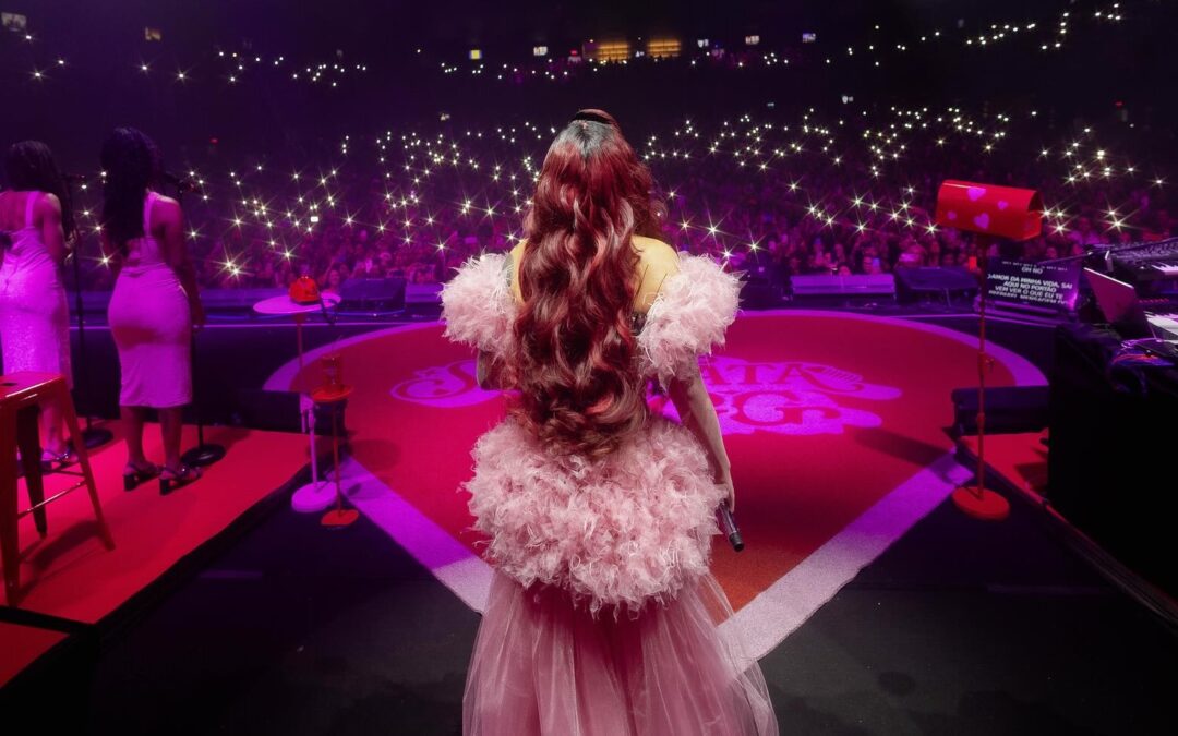 GLORIA GROOVE SE DESPEDE DA TURNÊ “SERENATA DA GG” COM A ÚLTIMA CARTA DE AMOR – O SINGLE “ATÉ JÁ”