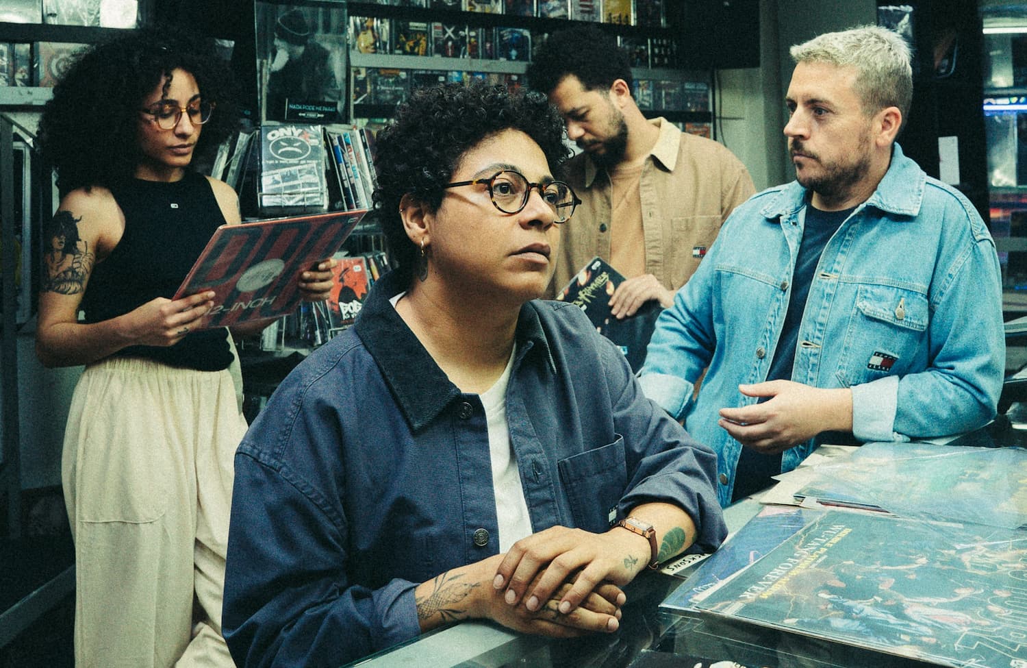 BRANKO E TUYO FALAM SOBRE O INÍCIO E FIM DE UM RELACIONAMENTO NO SINGLE “PRO MUNDO OUVIR”