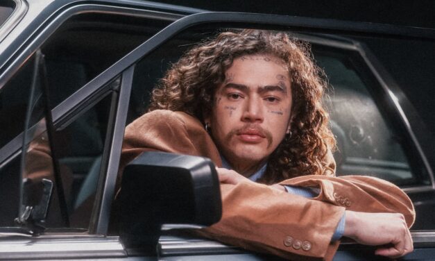 WHINDERSSON NUNES FALA SOBRE O AMOR EM TODAS AS FASES EM SEU PRIMEIRO ÁLBUM DE ESTÚDIO – “SE EU SOFRESSE EM 1985”