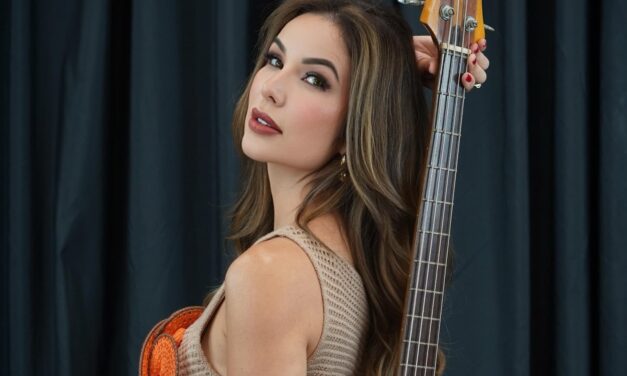 “FALA DE SENTIMENTOS PROFUNDOS”, DIZ LIAH SOARES SOBRE A CANÇÃO “AMOR PELA METADE” QUE INTEGRA A TRILHA SONORA DA NOVELA “TRÊS GRAÇAS”