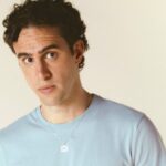 MODA DE VIOLA E PAGODE: “BOAS NOVAS”, ÁLBUM DE ESTREIA DE ZECA VELOSO É UM PROJETO BRASILEIRO