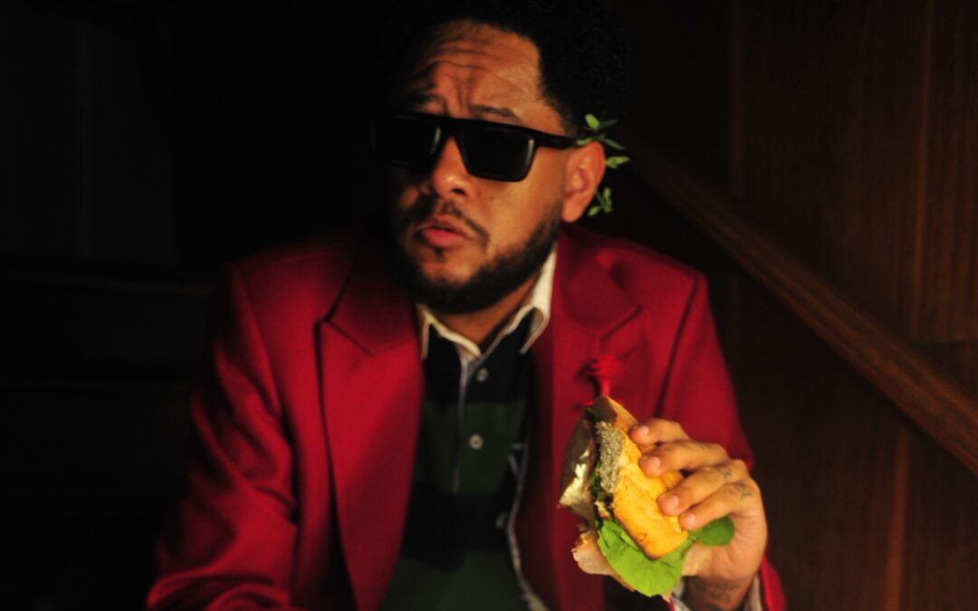 A CONEXÃO DE EMICIDA COM OS RACIONAIS MC’S RESULTA NUMA COSTURA METICULOSA DE DEZ FAIXAS NO ÁLBUM “EMICIDA RACIONAL VL 2 – MESMAS CORES & MESMOS VALORES”