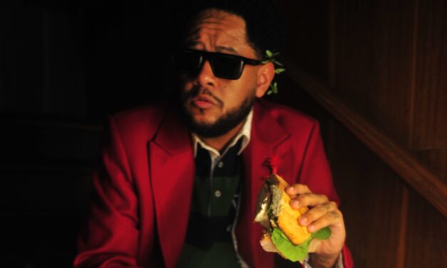 A CONEXÃO DE EMICIDA COM OS RACIONAIS MC’S RESULTA NUMA COSTURA METICULOSA DE DEZ FAIXAS NO ÁLBUM “EMICIDA RACIONAL VL 2 – MESMAS CORES & MESMOS VALORES”