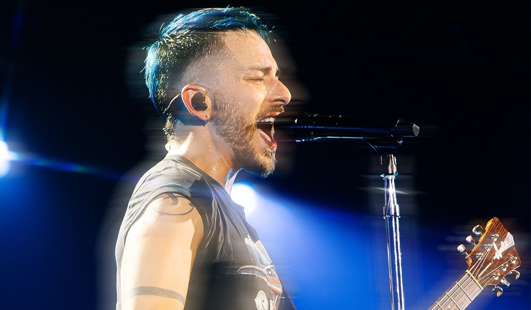 JUNIOR APRESENTA O PROJETO “SOLO AO VIVO NO RIO DE JANEIRO” NA ÍNTEGRA COM FAIXAS INÉDITAS