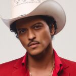BRUNO MARS LANÇA SEU AGUARDADO ÁLBUM “THE ROMANTIC” QUE CHEGA ACOMPANHADO DO CLIPE DE “RISK IT ALL”
