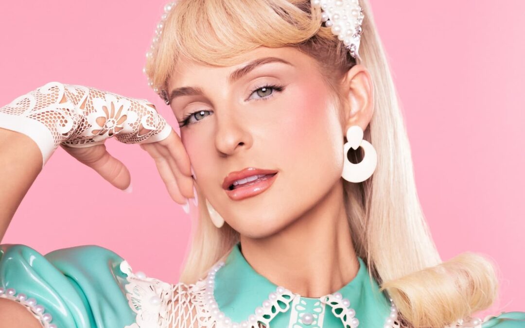 “O AMOR NÃO DEVERIA SER EXAUSTIVO”, COMENTA MEGHAN TRAINOR SOBRE “GET IN GIRL”, FAIXA QUE ANTECEDE SEU NOVO ÁLBUM