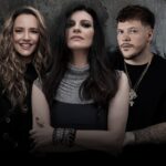 AO LADO DE ANA CAROLINA E FERRUGEM, LAURA PAUSINI DIVULGA O CLIPE DE “QUEM DE NÓS DOIS”