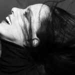 BEBEL GILBERTO CELEBRA O LEGADO DO COMPOSITOR FRANCÊS HENRI SALVADOR COM A FAIXA “UMA CANÇÃO DOCE”