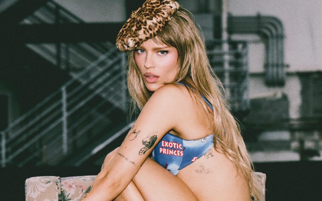 “BRUTAL PARAÍSO” ARTICULA REFERÊNCIAS DA BOSSA NOVA, FUNK E POP PARA NARRAR UM PERCURSO QUE VAI DA DESILUSÃO À AUTOACEITAÇÃO