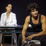 HELENA RANALDI PROTAGONIZA “#MALDITOS16”, ESPETÁCULO QUE TRAZ DISCUSSÃO URGENTE SOBRE SAÚDE MENTAL NA ADOLESCÊNCIA