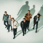ONEREPUBLIC DESTACA A IMPORTÂNCIA DO AMOR EM DETRIMENTO DE AMBIÇÕES MATERIALISTAS NO CLIPE DE “NEED YOUR LOVE”
