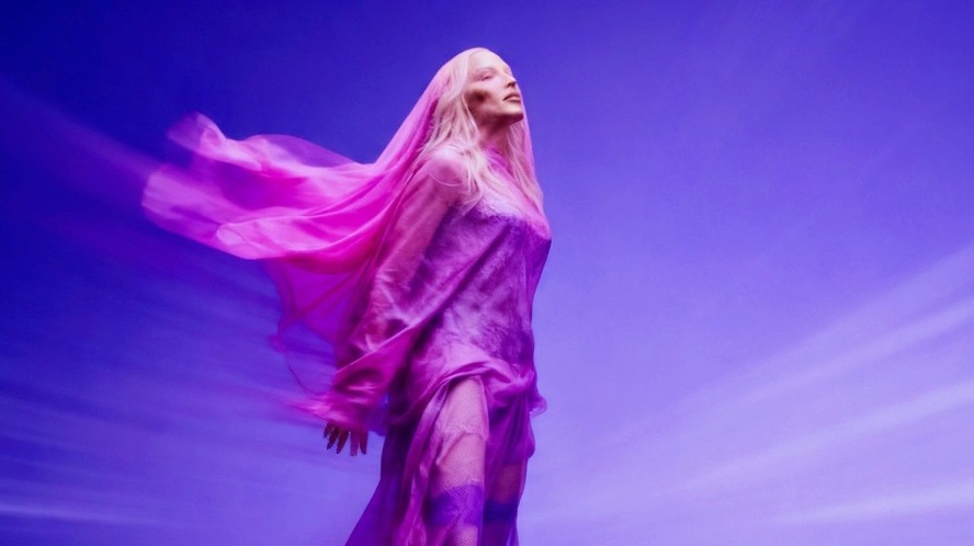 MADONNA ANUNCIA NOVO DISCO E RESGATA A CULTURA DAS PISTAS DE DANÇA NO SINGLE “I FEEL SO FREE”