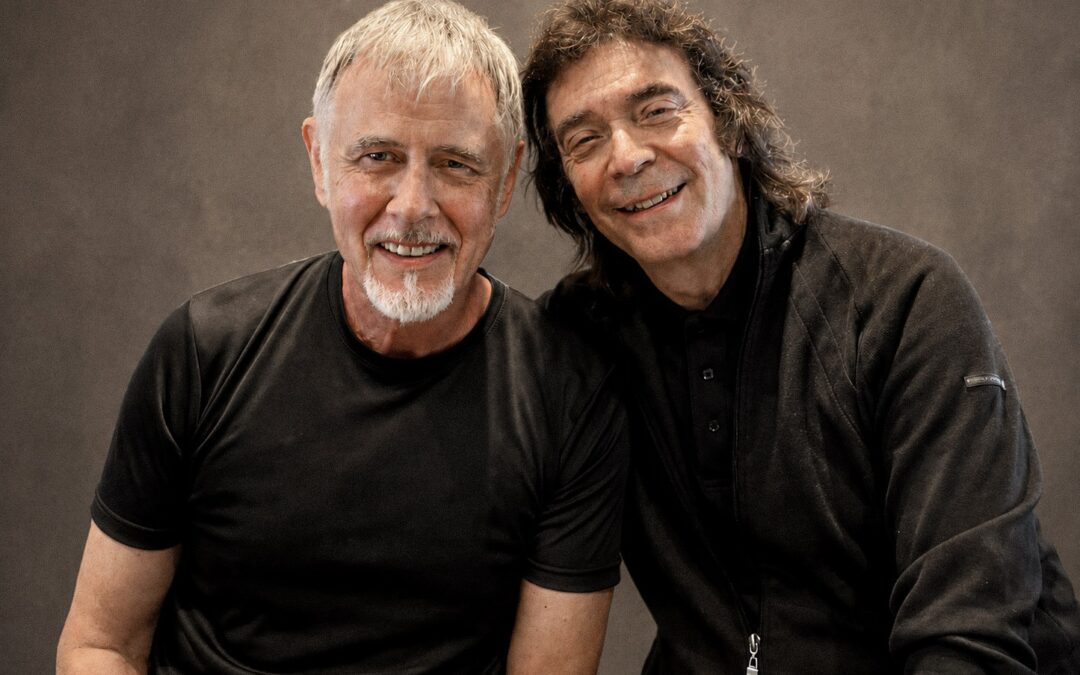 RITCHIE LANÇA NOVA VERSÃO DE “VÔO DE CORAÇÃO”, CANÇÃO DE 1983, COM PARTICIPAÇÃO DO GUITARRISTA BRITÂNICO STEVE HACKETT