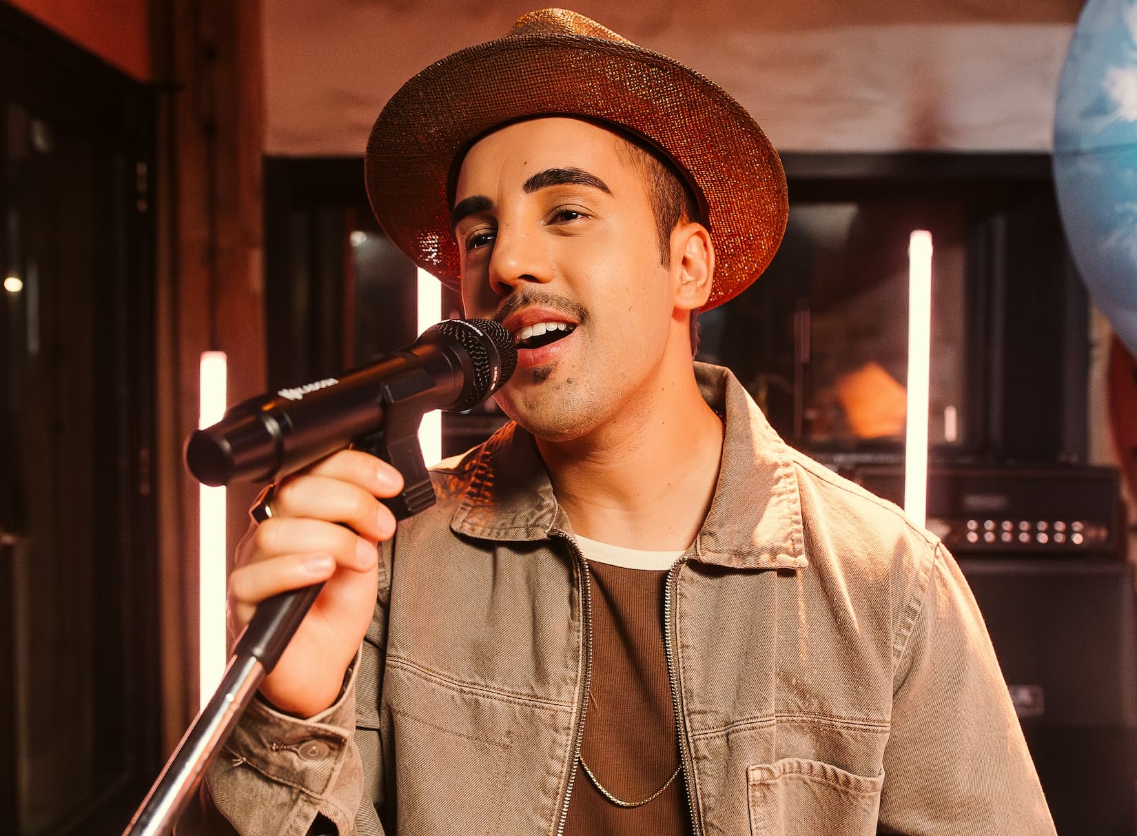 ROD MELIM APRESENTA UMA EXPERIÊNCIA MUSICAL SENSÍVEL E REPLETA DE SIGNIFICADO NO PROJETO “INIMAGINÁVEL ACÚSTICO”