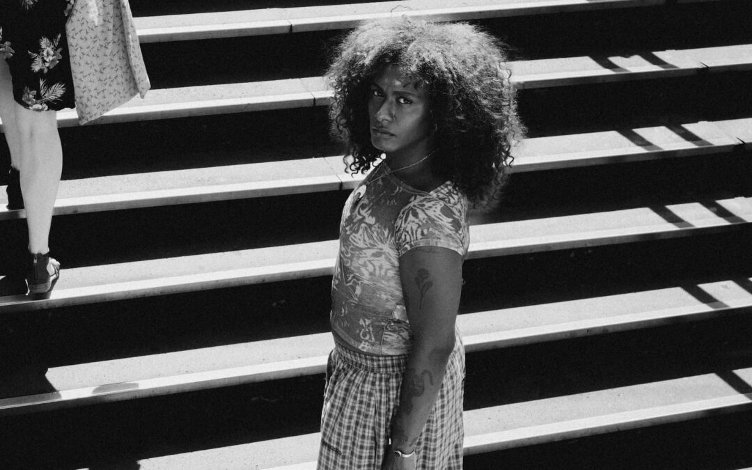 ANTES DA ESTREIA DA TURNÊ “BYE BYE CAJU”, LINIKER LANÇA O SINGLE “MELHOR NOTÍCIA”