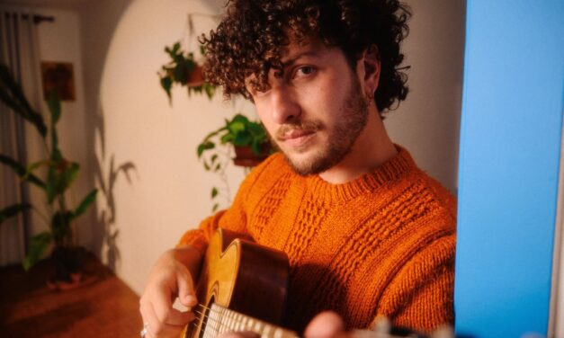 “ELE FOI PENSADO PARA ESCUTAS CONTEMPLATIVAS”, REFLETE BRYAN BEHR SOBRE O ÁLBUM “BELA VISTA, 133”