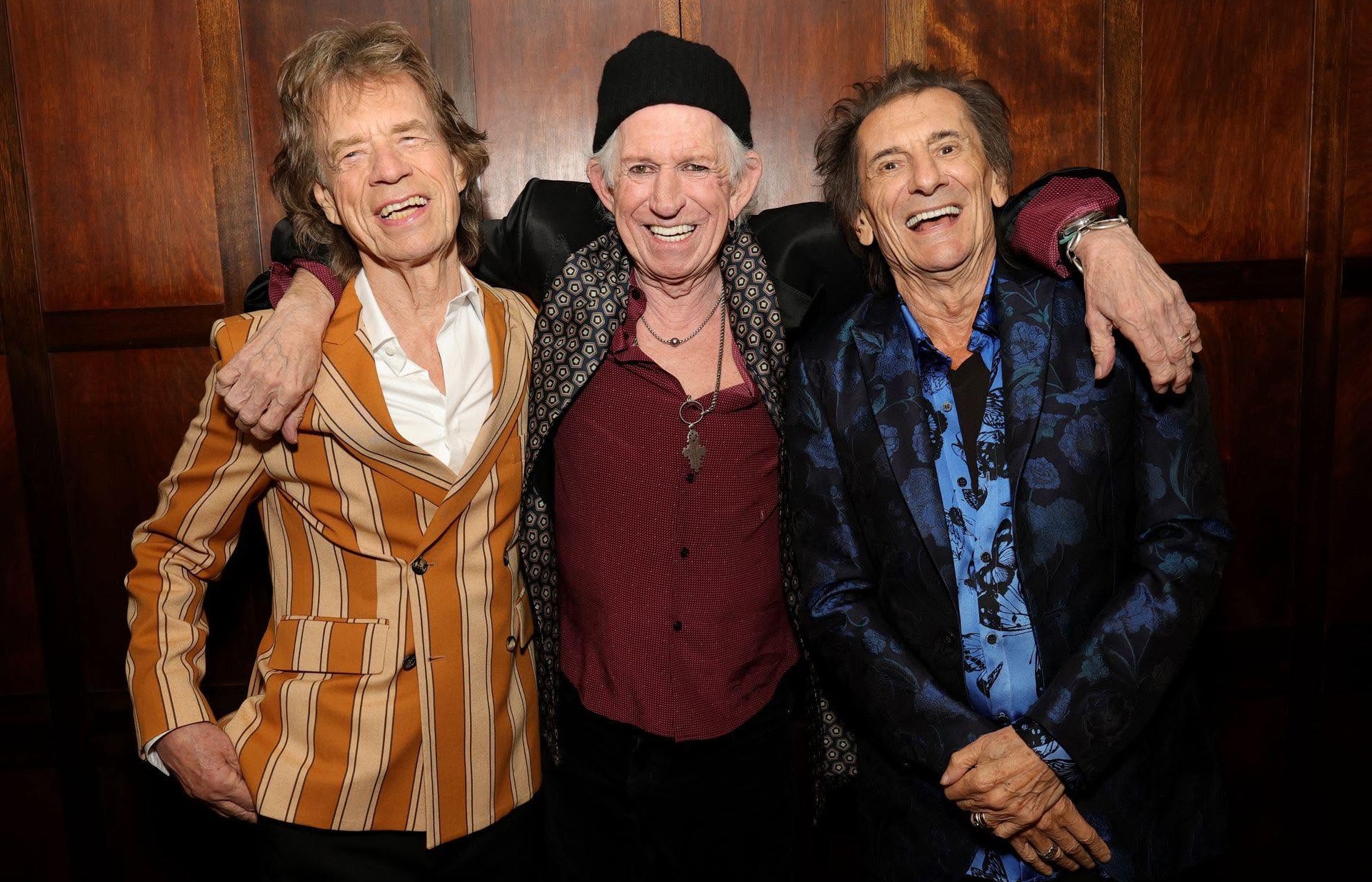 DINÂMICO E FUTURISTA: THE ROLLING STONES LANÇAM O ÁLBUM “FOREIGN TONGUES”. OUÇA