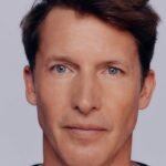 JAMES BLUNT LANÇA “CIRCLES”, SINGLE QUE REMETE ÀS REFERÊNCIAS QUE O INSPIROU NO PRIMEIRO ÁLBUM DA CARREIRA